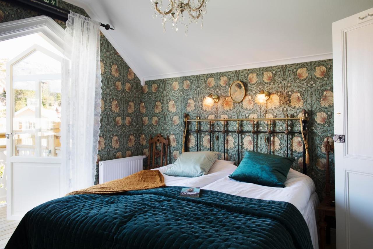 Strandflickornas Annex Gula Villan Лисечіль Екстер'єр фото
